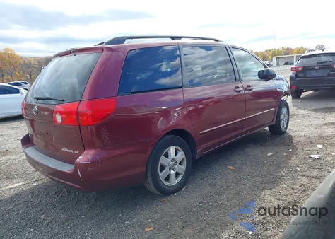 2005 Toyota Sienna Le z USA, uszkodzony, nr VIN 5TDZA23C15S298021